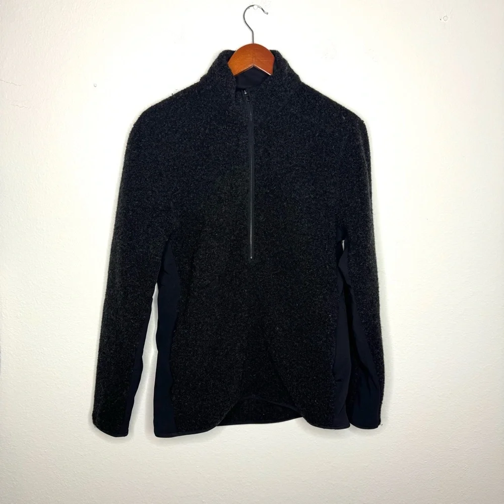 Lululemon‎ Black Tundra Trek 1/2 Zip Pullover Sweater